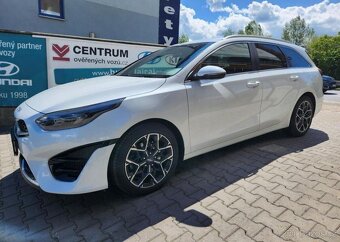 Kia Cee´d 1.5-GT-Line-DPH-ZÁRUKA-PAKETY - 4