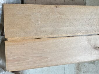Dřevěná podlaha 40m2, masivní buková, tl.12mm,šíře 105mm - 4