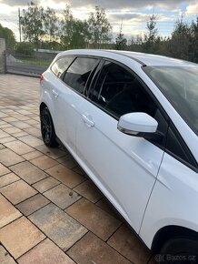 Ford Focus 1.6 - 4