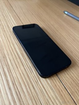 iPhone 12 – 64 GB - 4