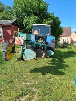 Čtyřradliční pluh za traktor - 4