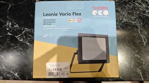 LED reflektor Leonie Vario Flex 40W. Přepínáni barvy světla - 4