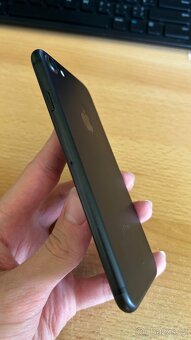 iPhone 7 32GB - 4