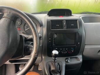 Peugeot expert - 4