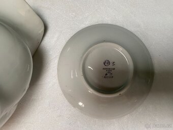 Vintage porcelánová salsera a podšálkem - 4