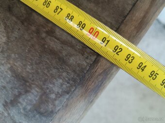 Dřevěný rozkládací stůl d.133 až 183, š.93 - 4