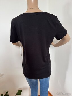 Černé tričko Calvin Klein Jeans vel. M - 4