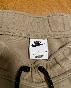 Nike Tech Fleece Tepláky, velikost S - 4