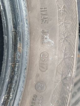 2 zimní pneu 195/65 R15 - 4