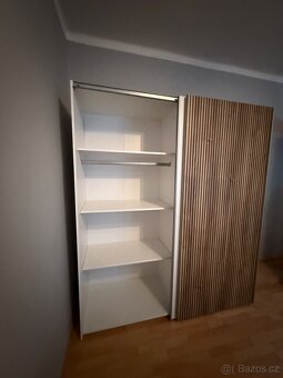 Šatní skříň - 4