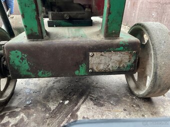 Řezačka asfaltu TREJBAL - 4