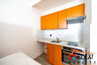 Prodej bytu 1+kk se zasklenou lodžií, dr.vl., 31 m², Orlová - 4