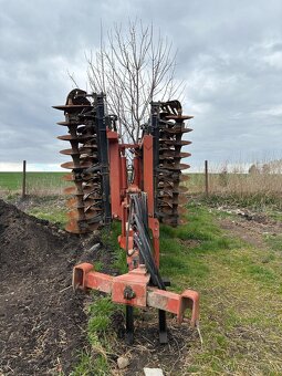 Diskový podmítač Gregoire Besson xrvp 5 m záběr - 4