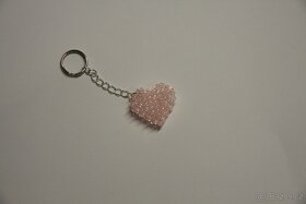 Srdíčka z korálků jako klíčenka - 4