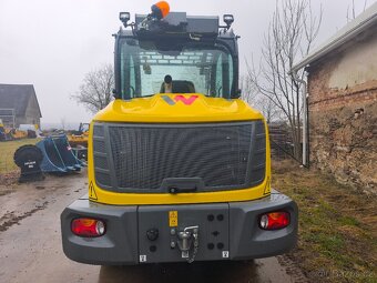 Nový nakladač Wacker Neuson WL60 - 4