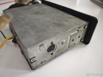 Staré retro autorádio Unitra Diora Traper SMP 401 - 4