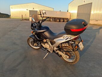 Aprilia Pegaso 650. - 4