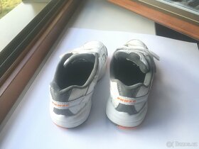 Prodám dětské sportovní boty EUR 35 - 4