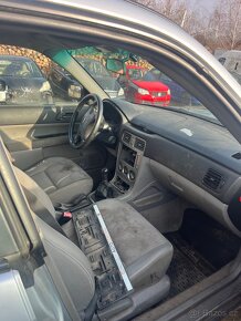 Subaru forester na náhradní díly - 4