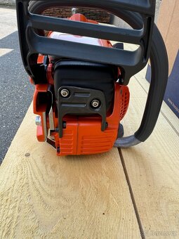 Husqvarna 353, Nová Motorová Pila - 4