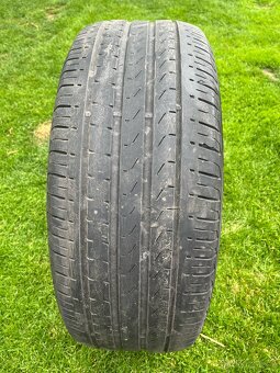 gumy 235/50 r19 99v značka Pirelli - 4