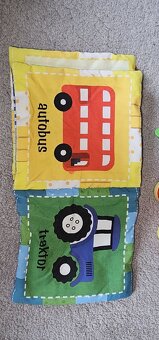látková kniha, leporelo + auto s klíči - 4