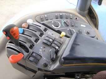 New Holland TG 255 - 4