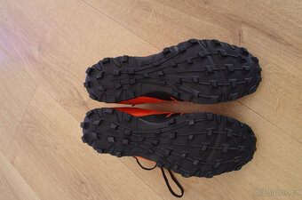 Běžecké boty Inov8 X-Talon G 235 vel. 44 NOVÉ - 4