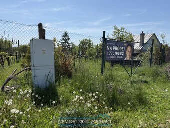Prodej zahrady 876m2, voda i elektřina, k.ú. Dobšice u Znojm - 4