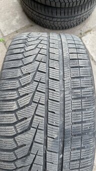 4x zimní pneu Hankook Winter Icept evo2 SUV 285/45 R21 113V - 4