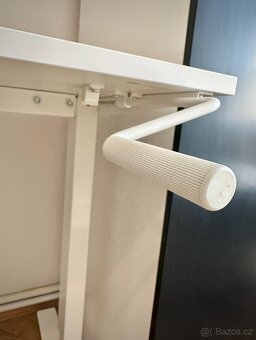 Polohovací stůl IKEA TROTTEN (SKARSTA) - 4