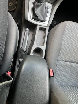 Ford Focus Mk2 1.6 benz.74kw temp. klima, rozmraz. - 4