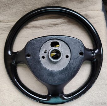 prodám tříramenný volant do VW , Škody ,Seat - 4