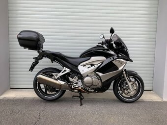 Honda VFR 800X Crossrunner SUPER STAV - 4