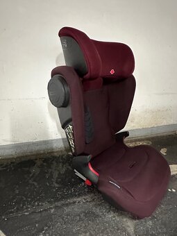 Autosedačka Britax Römer Kidfix III 15-36 kg. - 4