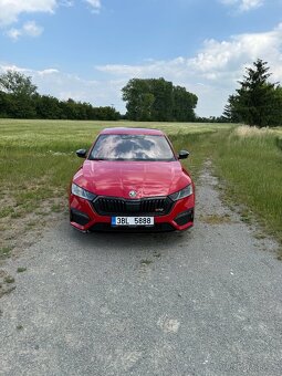 ŠKODA OCTAVIE RS 2,0 TSI/180 KW DSG - 4