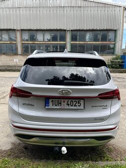 Hyundai SantaFe 2.2 CRDI LUXURY 4x4 2021,7míst, Diesel 148kW - 4