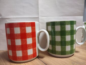 Nové hrníčky porcelánky Thun – 12 ks. - 4