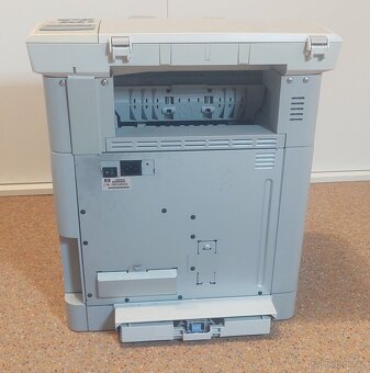 HP Color LaserJet CM1015 MFP - 4