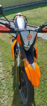 Yuki 125i SR - 4