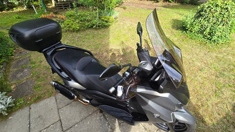 YAMAHA X-MAX 125 - 4