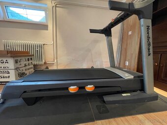 Běžecký pás vyšší třídy Nordictrack T13.0 - 4