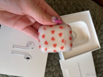 Apple Airpods 2nd generation - 4