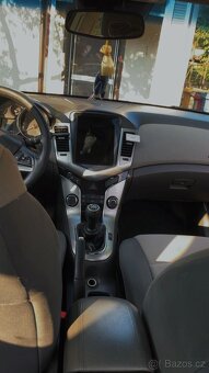 Chevrolet Cruze 2.0 VCDi - 4