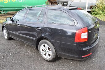 Škoda Octavia 1,6 TDi NOVÉ VSTŘIKY,SUPER STAV - 4