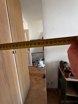 Rohová skrin se zrcadlem Ikea - 4