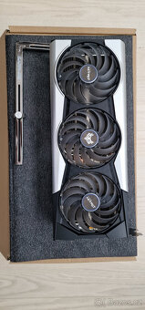 Sapphire Radeon RX 6900 XT NITRO+ 16GB - 4