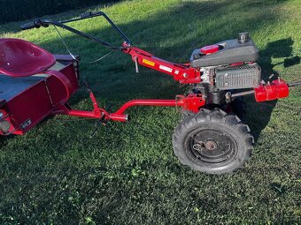VARI traktůrek - 4