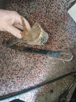 Kyvná vidlice , kyvka - 4