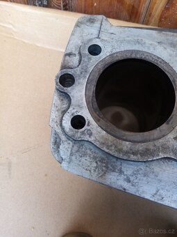 Honda cb 750 valce, pisty - 4